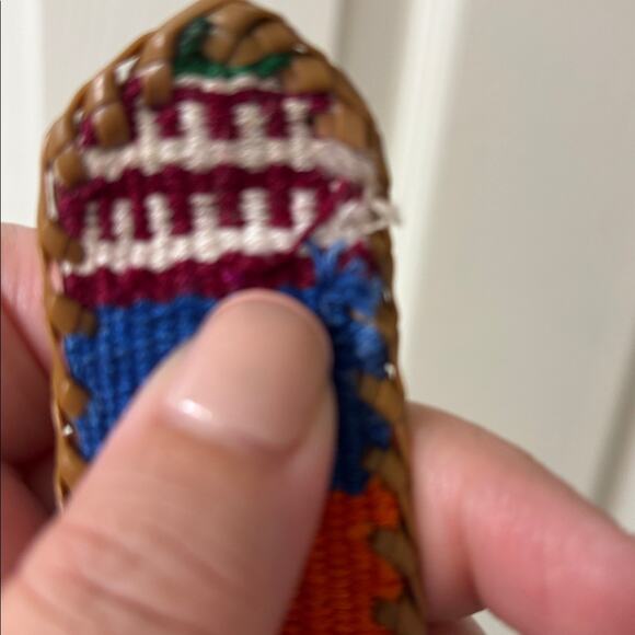 VTG Southwestern woven belt with a multicolored, striped, Boho Aztec pattern L